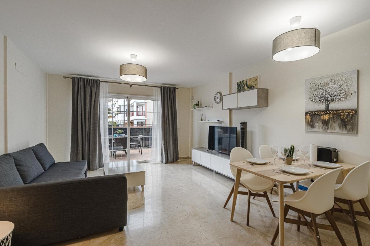 Paraiso Palm Mar Beautiful & Bright Renovated Apartment With Air Conditioning Ngoại thất bức ảnh