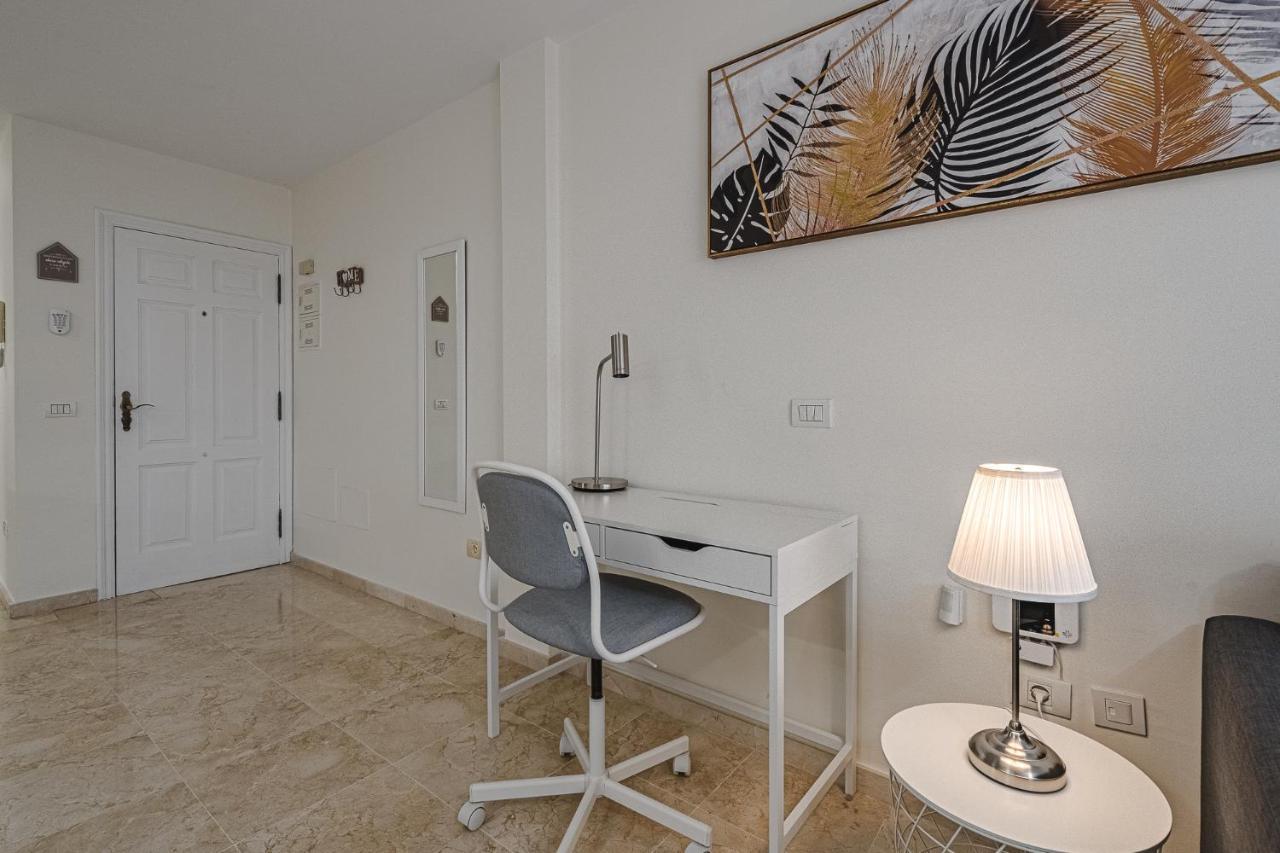 Paraiso Palm Mar Beautiful & Bright Renovated Apartment With Air Conditioning Ngoại thất bức ảnh