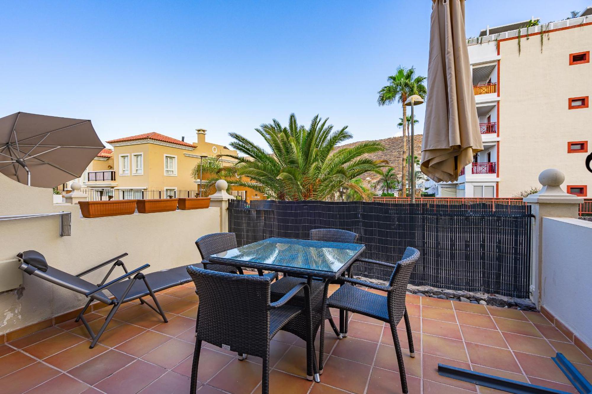 Paraiso Palm Mar Beautiful & Bright Renovated Apartment With Air Conditioning Ngoại thất bức ảnh